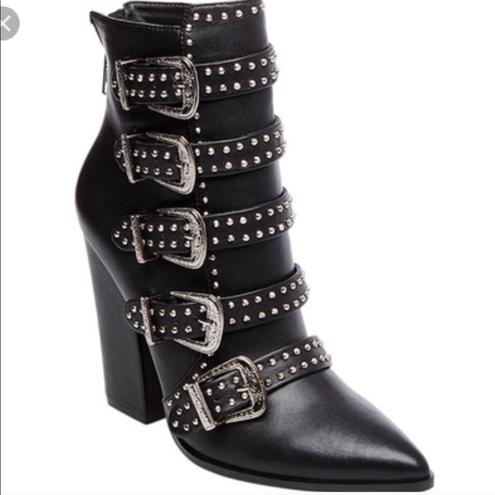 Brand New Steve Madden Comet Boots Size 7.5